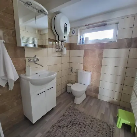 Apartmán u kolejí Klobouky u Brna Esterno foto