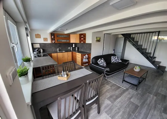 Apartman U Koleji I